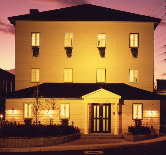 メタルスクエアの外観２